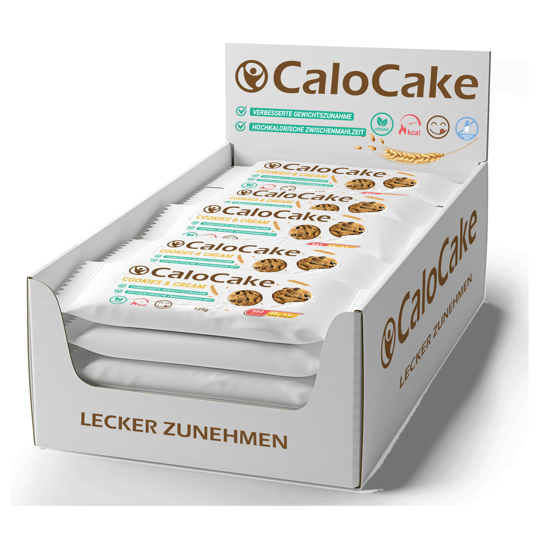 Geöffnete CaloCake 24er Box mit Cookies & Cream Riegeln